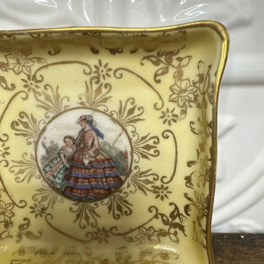 Vtg. M&R USA Porcelain Butter Pat Pin Tray Ring Dish Victorian Gold Gilt